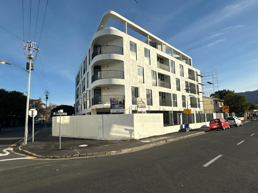 2 Bedroom Property for Sale in Claremont Western Cape